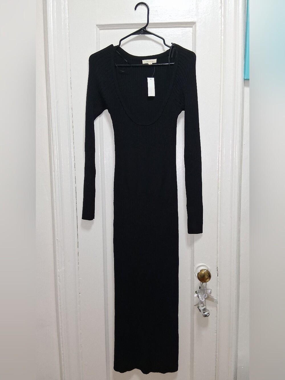 MABLE Black Ribbed Knit Maxi Dress M NWT Long Sleeve Scoop Neck Back Slit